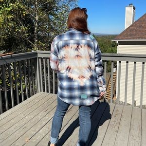 Size Large Flannel